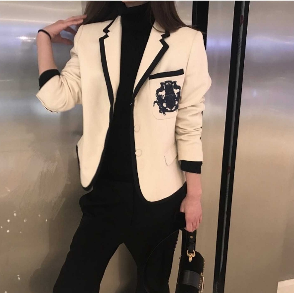 Vintage Woman Woolen Jacket